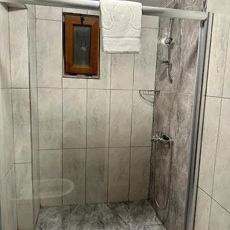 شقة Comfy Studio Flat 2 Min To Beach And Marina كالكان